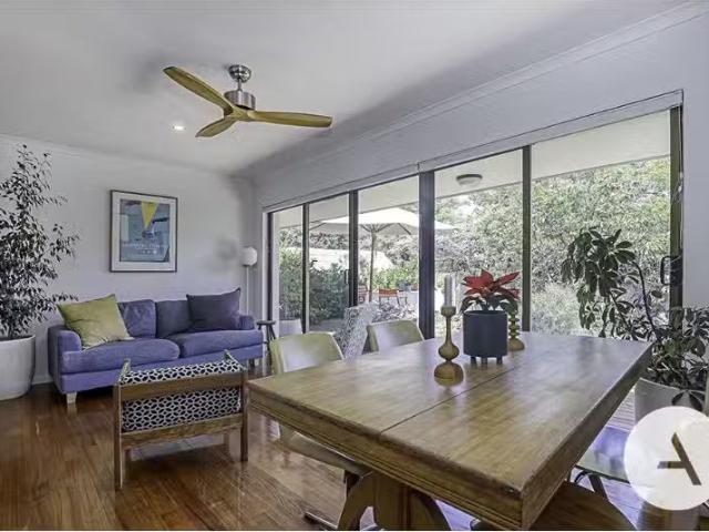 For Rent! 44 Grayson St, Hackett House for rent Listed by Luk.