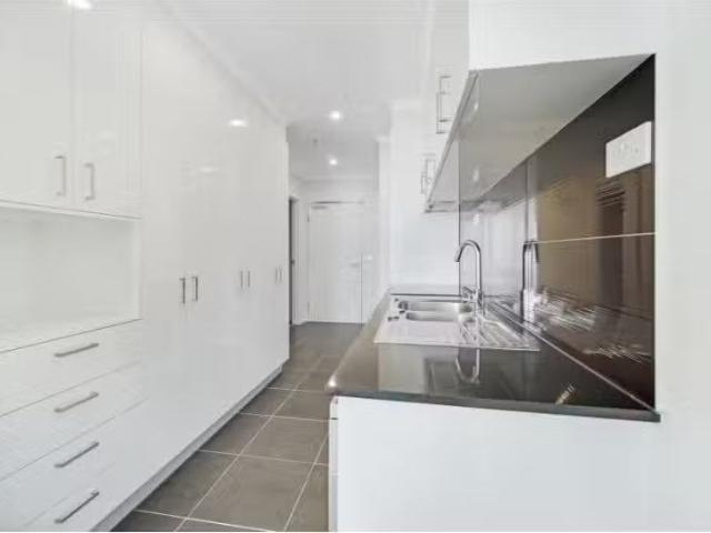 Nice 45/77 Gozzard Street, Gungahlin Apartment for rent Liste.