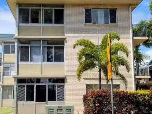 Unique 4/581 Esplanade, Urangan, QLD 4655