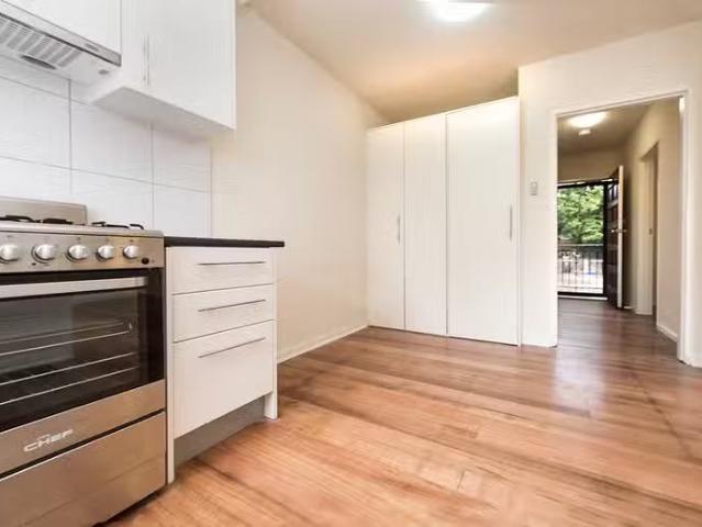 Rental! 4/67 Monash Street, Sunshine VIC 3020
