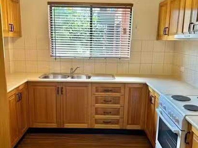 Cheap 4/68 Cawley Street, Bellambi, NSW 2518