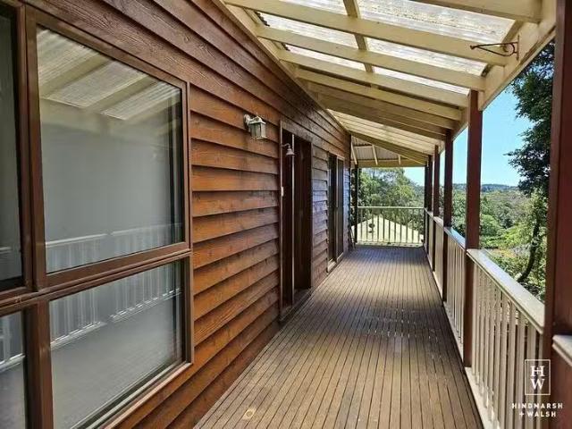 Charming 46 Charlotte Street, Robertson, NSW 2577