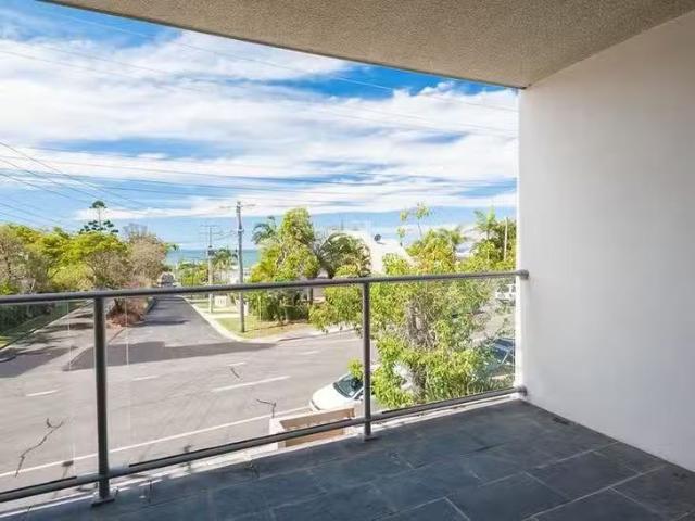 Just in! 4/79 Buderim Avenue, Mooloolaba, QLD 4557