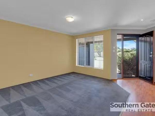 Nice 47 Whiteman Crescent, Bertram, WA 6167