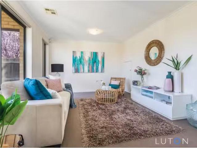 Deal! 48 Moonlight Avenue, Harrison House for rent Listed by.