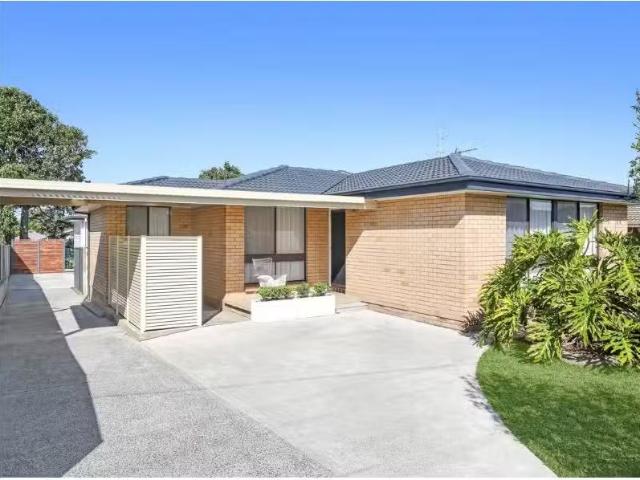Cheap 49 Antrim Avenue, WARILLA House for rent Listed by Shar.