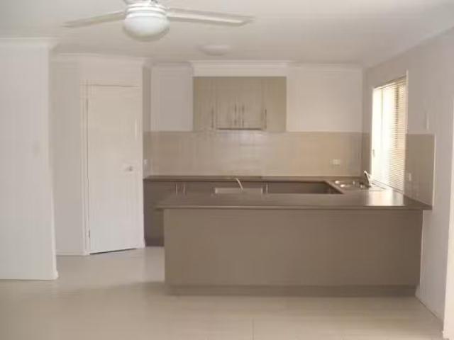 Cozy 49 Hinterland Crescent, Algester, QLD 4115