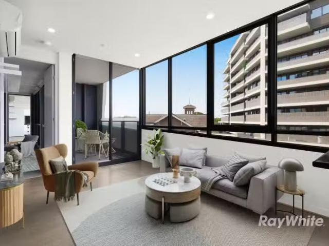 Cozy 402/18 Mccombie Street, Elsternwick VIC 3185