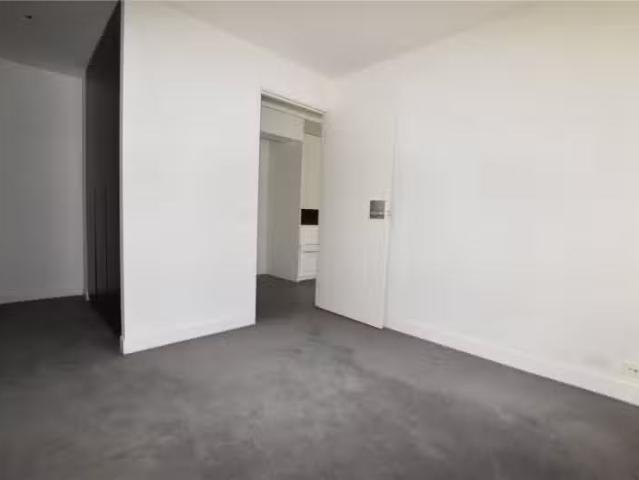 Cheap 402/55 Jeffcott Street, West Melbourne VIC 3003
