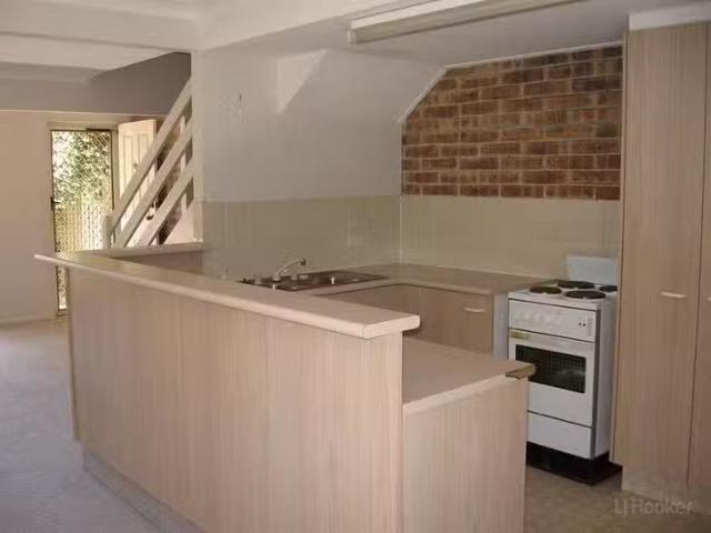 Charming 40/71 Olsen Avenue, Labrador, QLD 4215