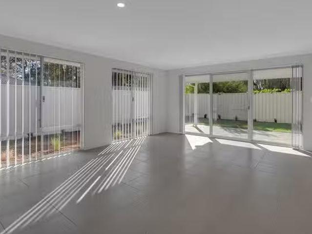 Nice 40 Westaway Road, Pinjarra, WA 6208