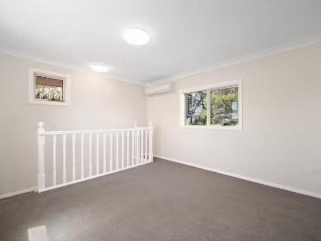 Deal! 4/195 Catherine Street, LEICHHARDT House for rent Liste.