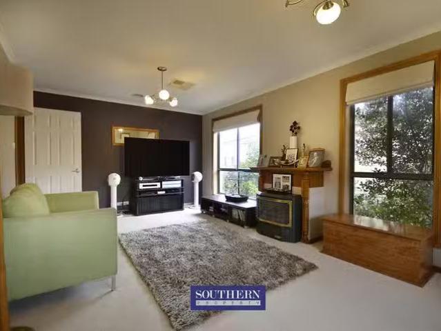 For Rent! 41 Kurrama Close, Ngunnawal, ACT 2913
