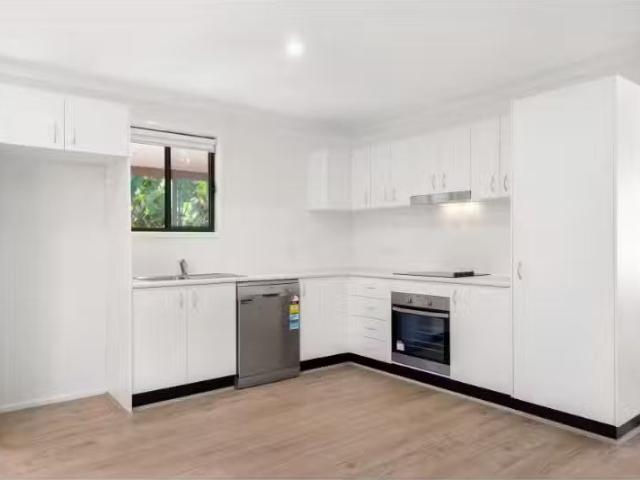 Deal! 41A Guildford Road, Cambridge Park House for rent Liste.