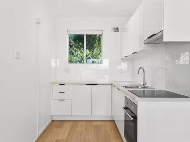 Deal! 4/23 Oceana Parade, Austinmer, NSW 2515