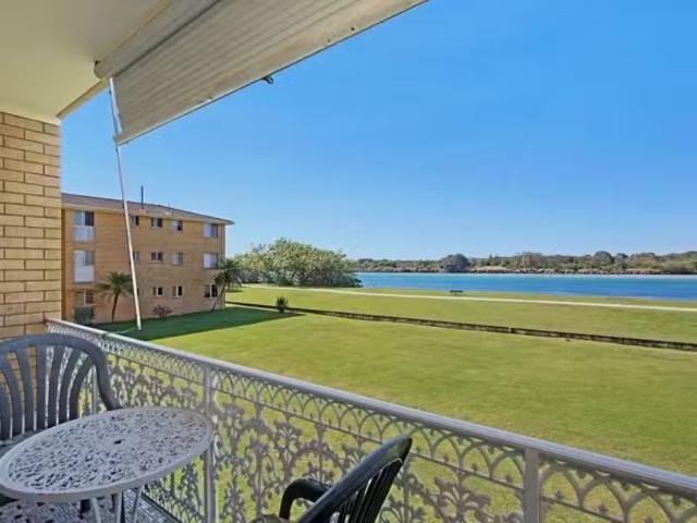 Deal! 4/21 Ivory Crescent, TWEED HEADS Apartment for rent Lis.