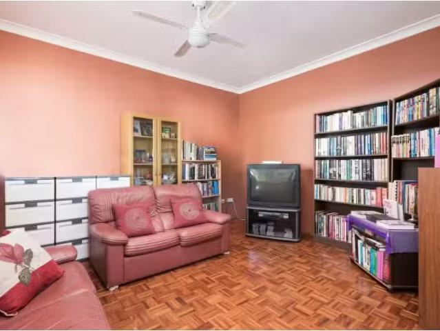 Unique 4/21 Oxley Avenue, Jannali Apartment for rent Listed b.
