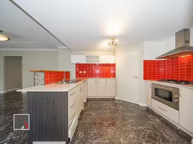 Deal! 42 Moore Street, Dianella, WA 6059