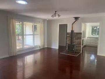 Deal! 42 North Street, Tamborine Mountain, QLD 4272
