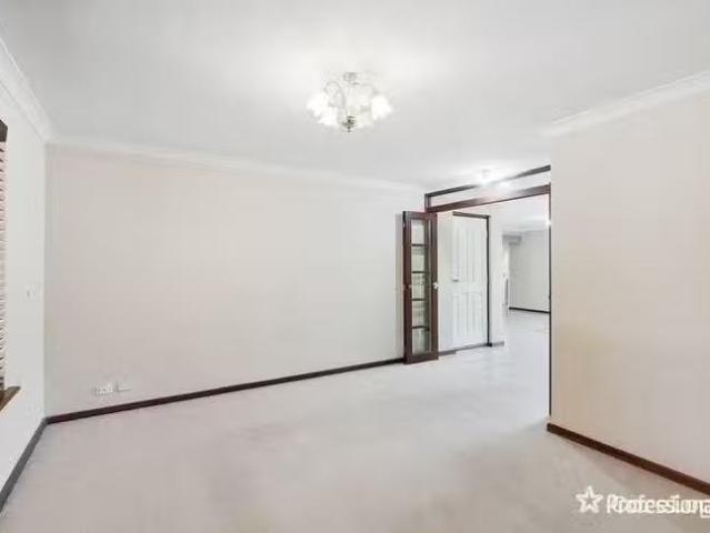 Just in! 42 Kiandra Way, High Wycombe, WA 6057