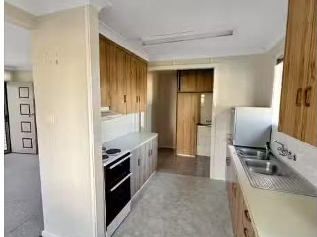 Charming 42 Wee Waa Road, NARRABRI House for rent Listed by J.