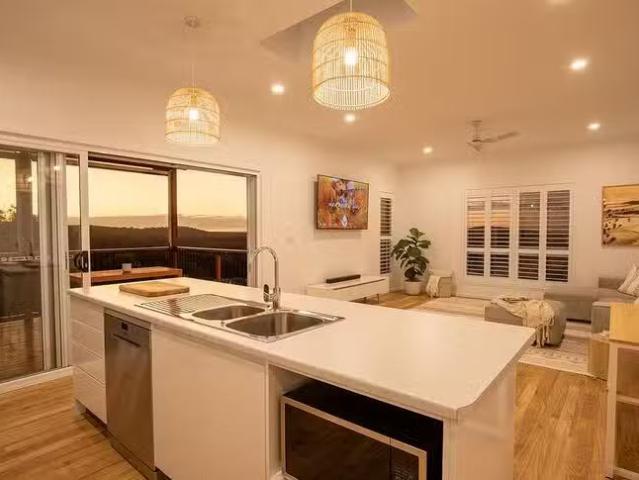 Cozy 42 Woodrow Drive, Agnes Water, QLD 4677