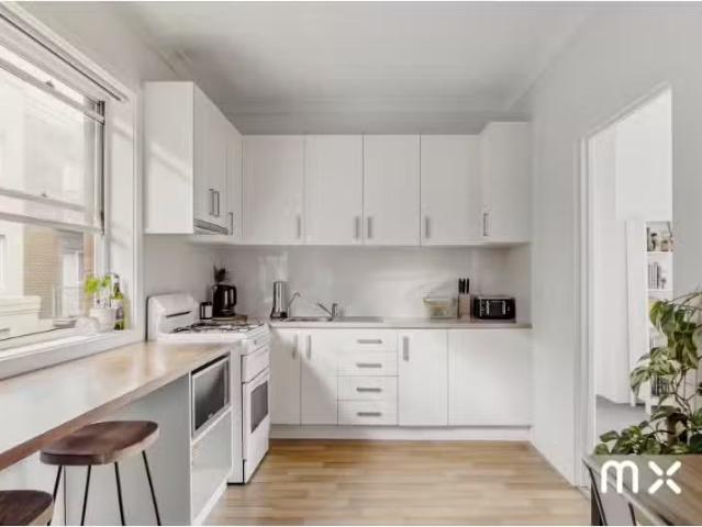 New 4/33 Kembla Street, Wollongong Apartment for rent Listed.