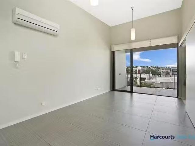 Nice 43/70 Love Street, Bulimba, QLD 4171
