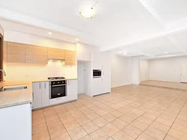 Rental! 43 Wigram Road, Glebe, NSW 2037