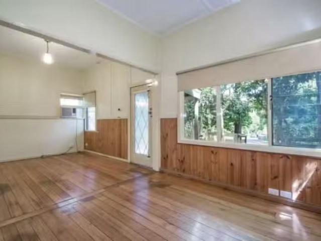 Deal! 4 Cecil Court, Tecoma Vic 3160 House For Lease