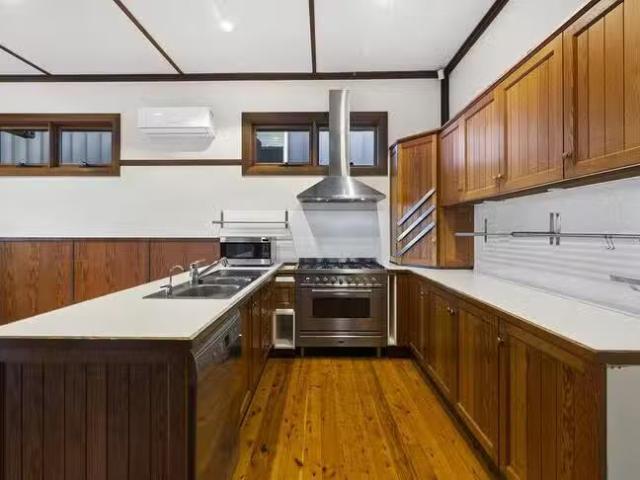 Deal! 4 Clarke Street, West Ryde, NSW 2114