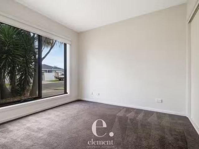 Just in! 4 Arlington Crescent, Ocean Grove, VIC 3226