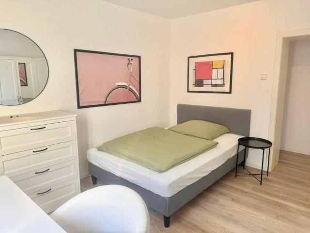 Cozy 4 bedroom apartment in Derendorf