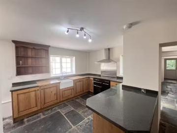 Rental! 4 bedroom detached house for rent in 366 Hill End, Har.