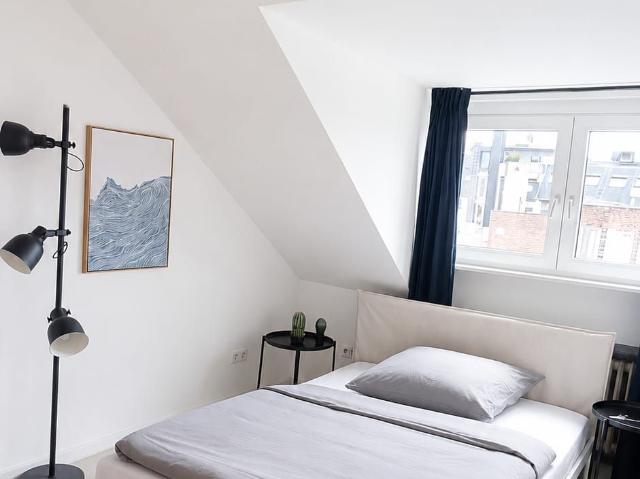 Cozy 4 bedroom Flat in Düsseldorf Altstadt