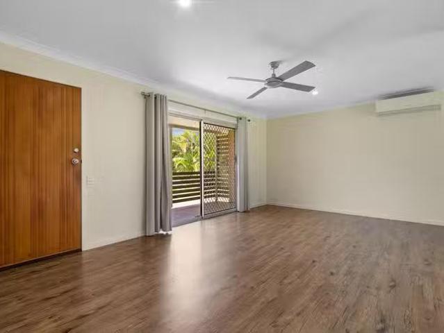 For Rent! 4 Benita Court, Rochedale South, QLD 4123