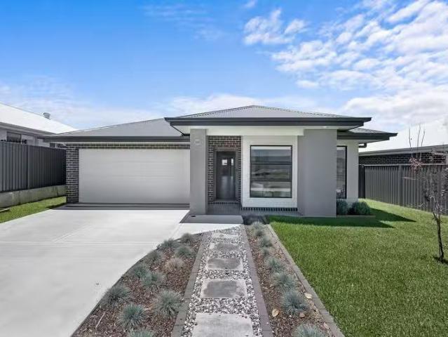For Rent! 4 BR 108 Jeremiah Drive, Cooranbong, NSW 2265 Hous.
