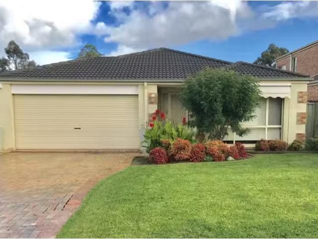 For Rent! 4 BR 11 Dakota Court, Stanhope Gardens House for ren.