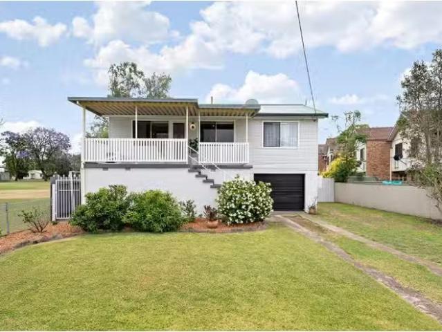 Cozy 4 BR 12 Kelso St, Singleton House for rent Listed by Apr.