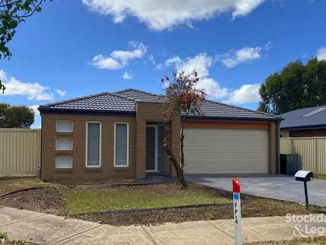 Cheap 4 BR 12 Westminster Avenue, Shepparton, VIC 3630