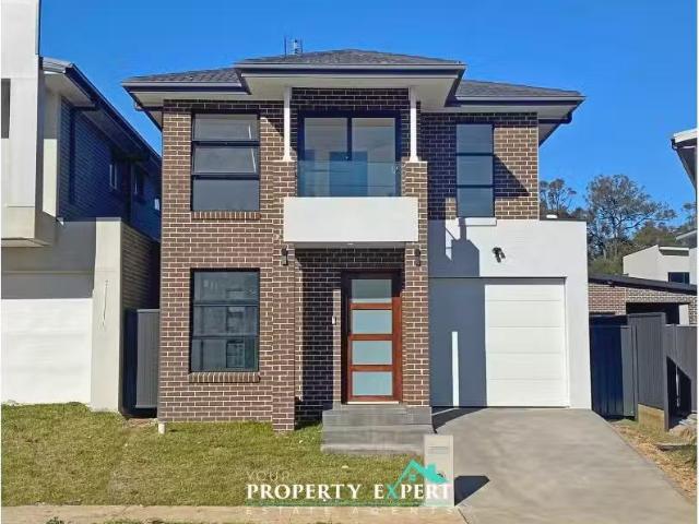 Cozy 4 BR 12 Zulu Street Melonba, Marsden Park House for ren.