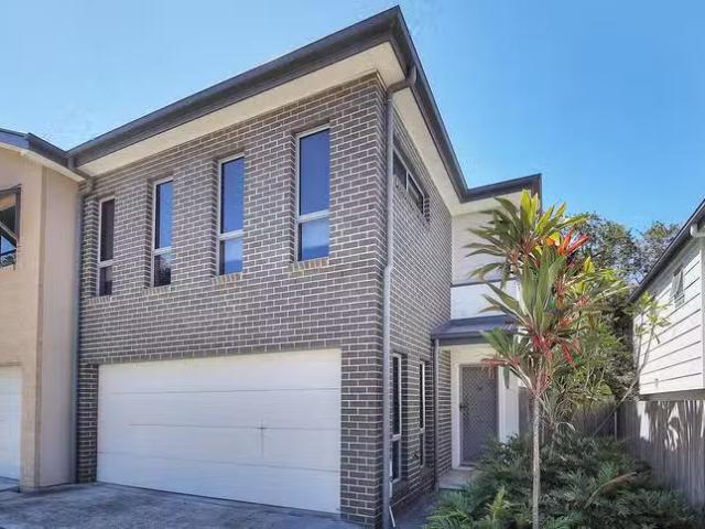 New 4 BR 13/248 Padstow Road, Eight Mile Plains, QLD 4113