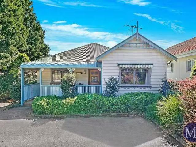 Unique 4 BR 152 New Line Road, Cherrybrook, NSW 2126