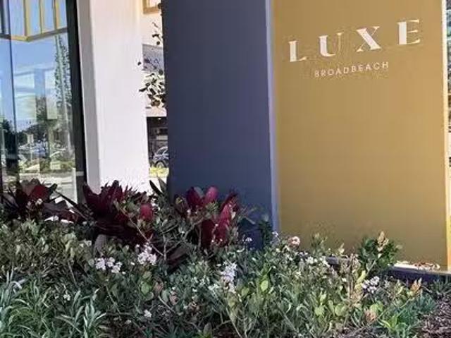 Rental! 4 BR 16/2 Charles Street, Broadbeach, QLD 4218