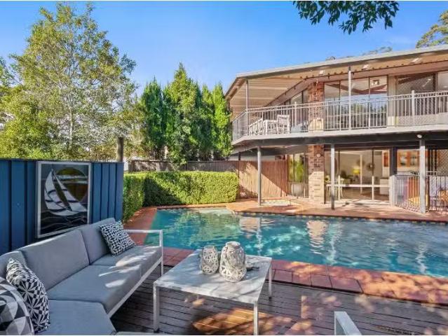 Unique 4 BR 18 Coolawin Circle, Narara House for rent Listed.