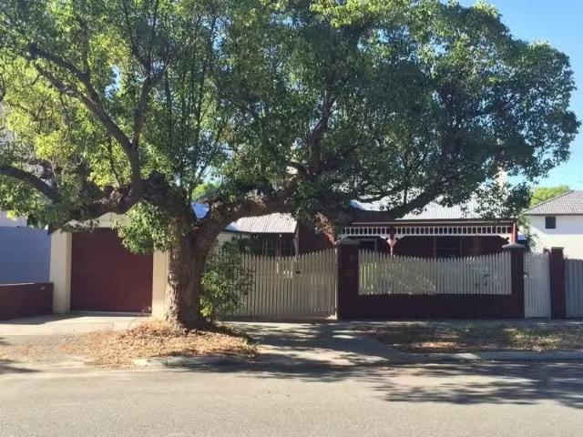 Cozy 4 BR 18 Windsor St, PERTH House for rent Listed by For R.