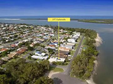 Rental! 4 BR 197 Esplanade, Golden Beach, QLD 4551
