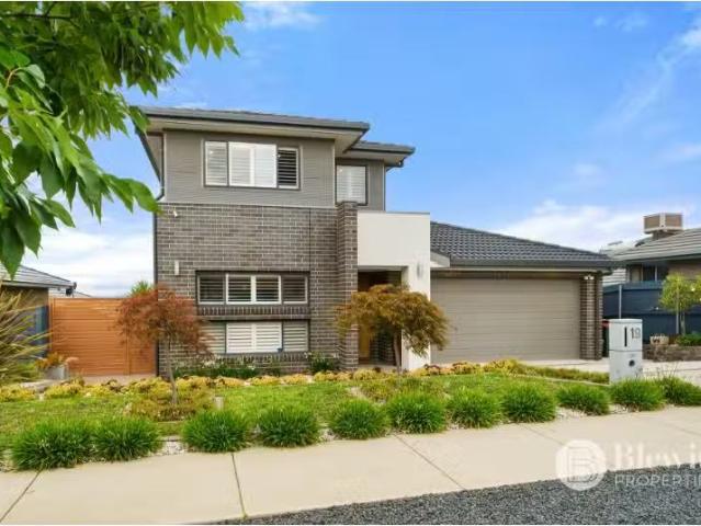 Cheap 4 BR 19 Argus Street, Wright House for rent Listed by P.