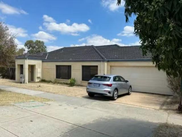 Rental! 4 BR 21 Stannard Street, ST JAMES, WA 6102 House for.