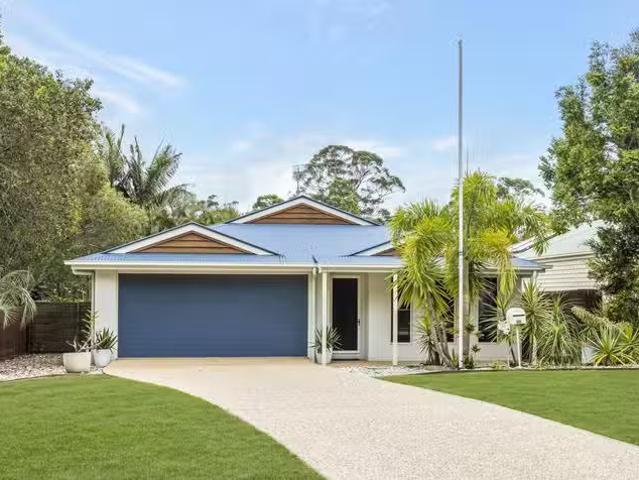 Deal! 4 BR 26 Clearwater Cct, BLI BLI, QLD 4560 House for Rent